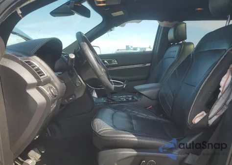 2017 Ford Explorer Platinum z USA, uszkodzony, nr VIN 1FM5K8HTXHGD50635